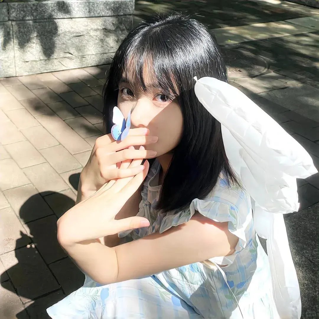 劳拉·马尔斯的眼睛